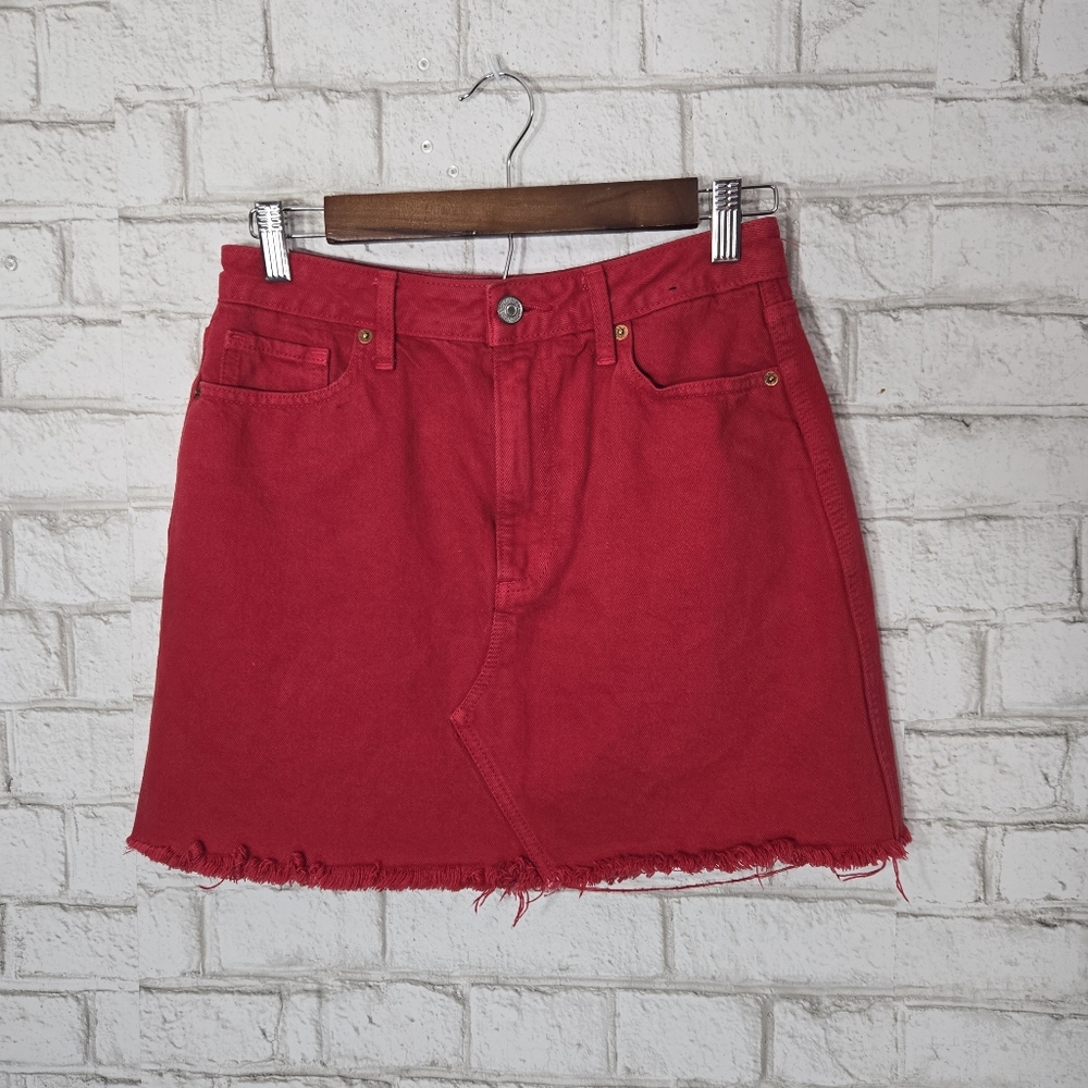 Abercrombie & Fitch red mini skirt